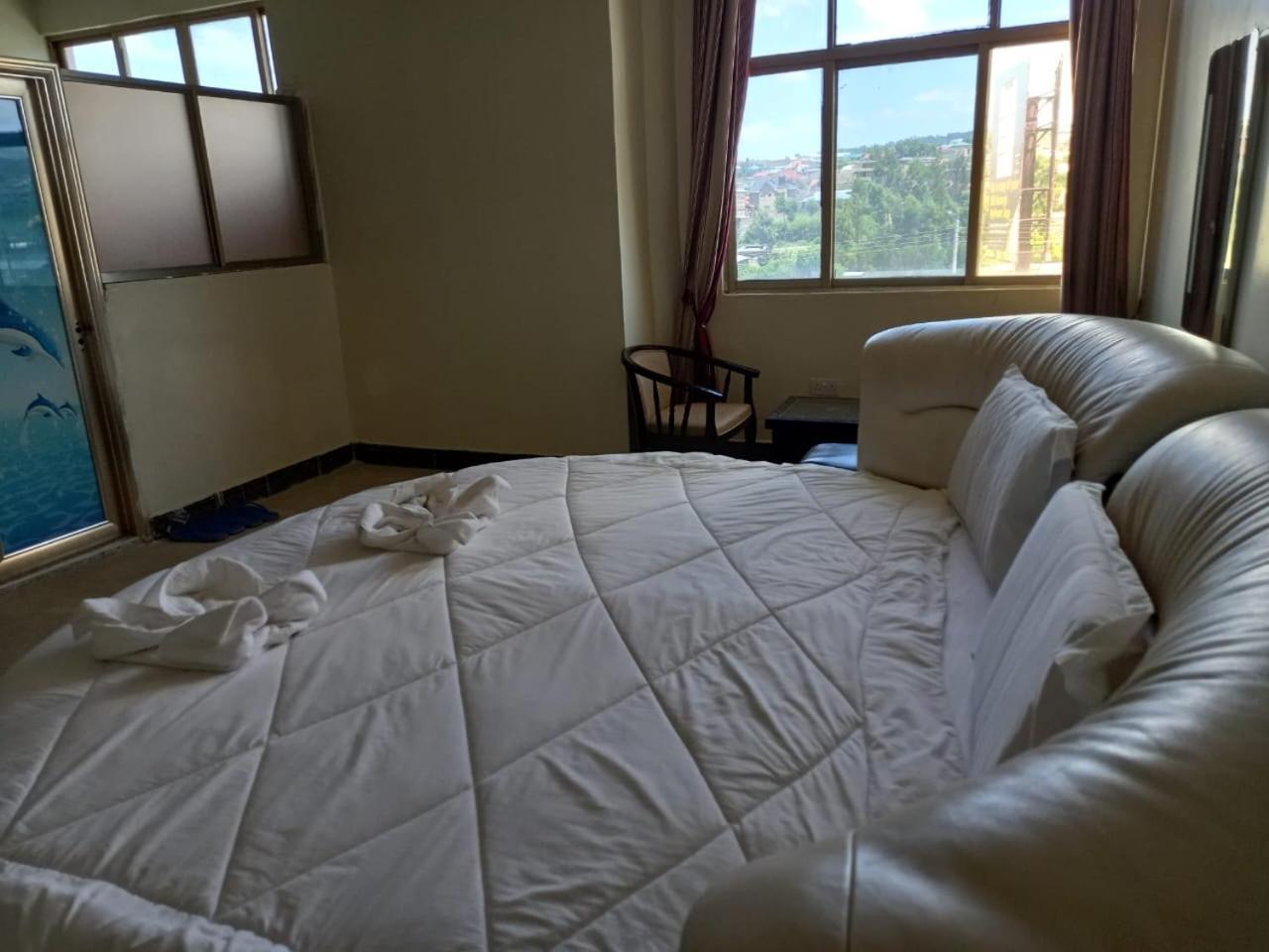 Newstead Hotel Naivasha Eksteriør bilde