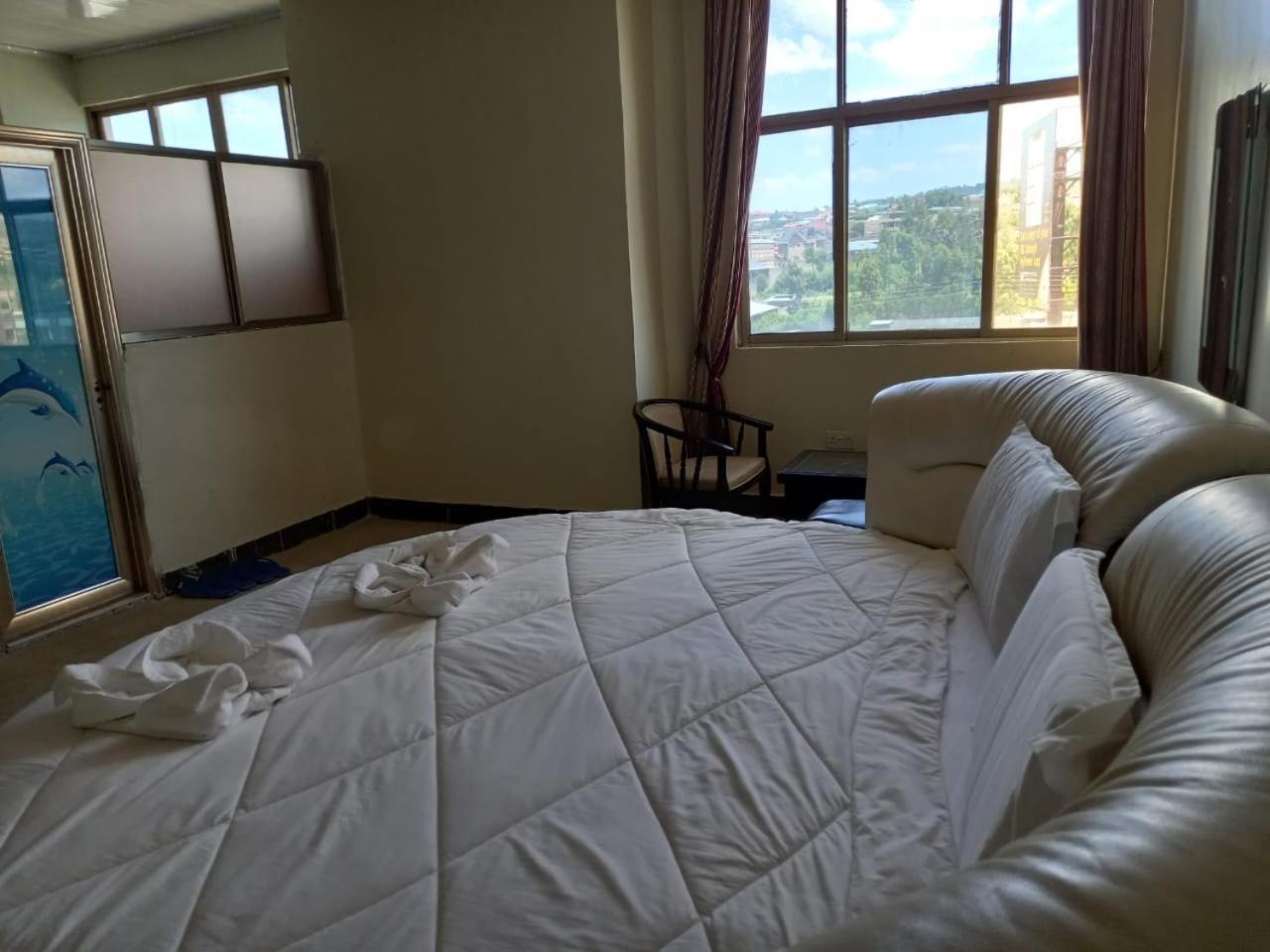 Newstead Hotel Naivasha Eksteriør bilde