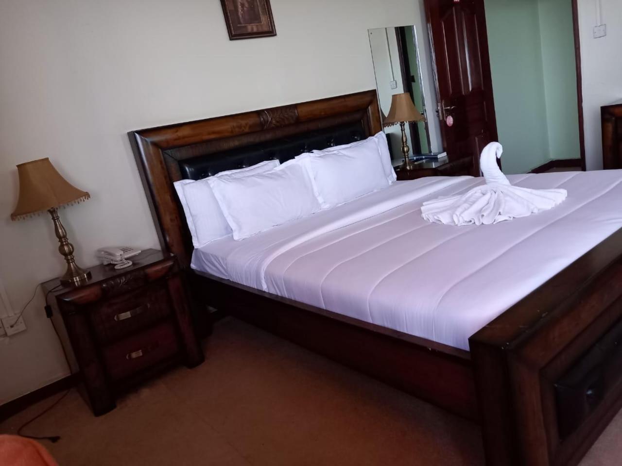 Newstead Hotel Naivasha Eksteriør bilde