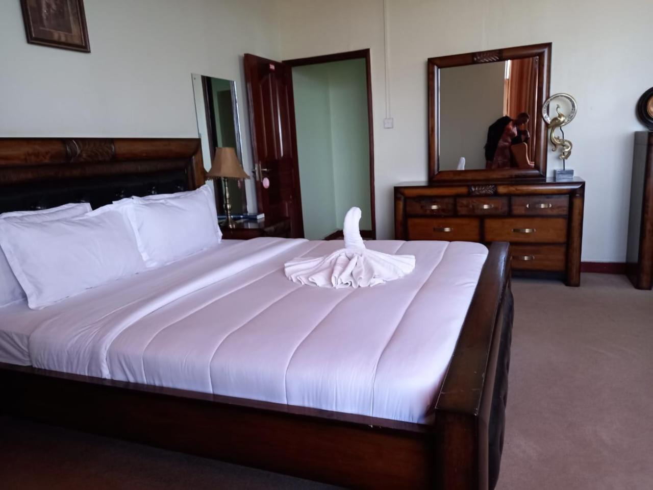 Newstead Hotel Naivasha Eksteriør bilde